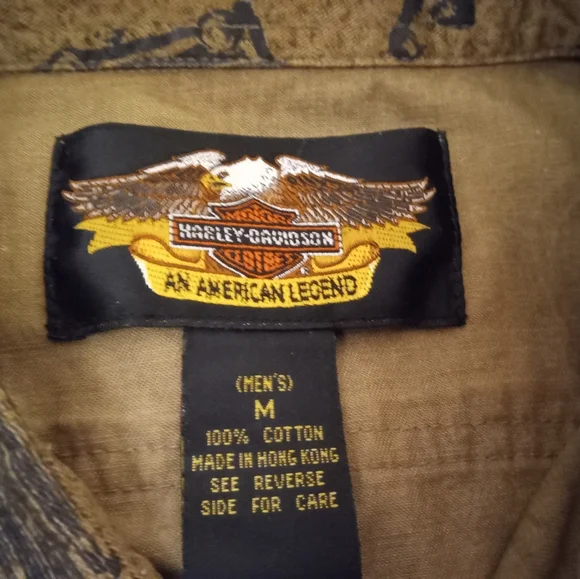 Harley Davidson Motorcycles all over print button up shirt - Picture 2 of 3